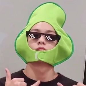 Meet your Posher, Sarai